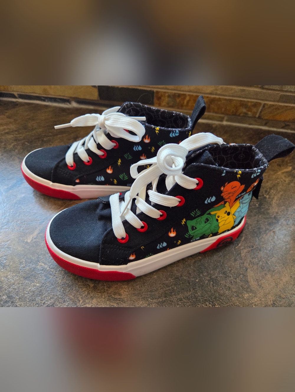 GroundUp Pokemon Black High-Top Kids Shoe Sneaker Size 13